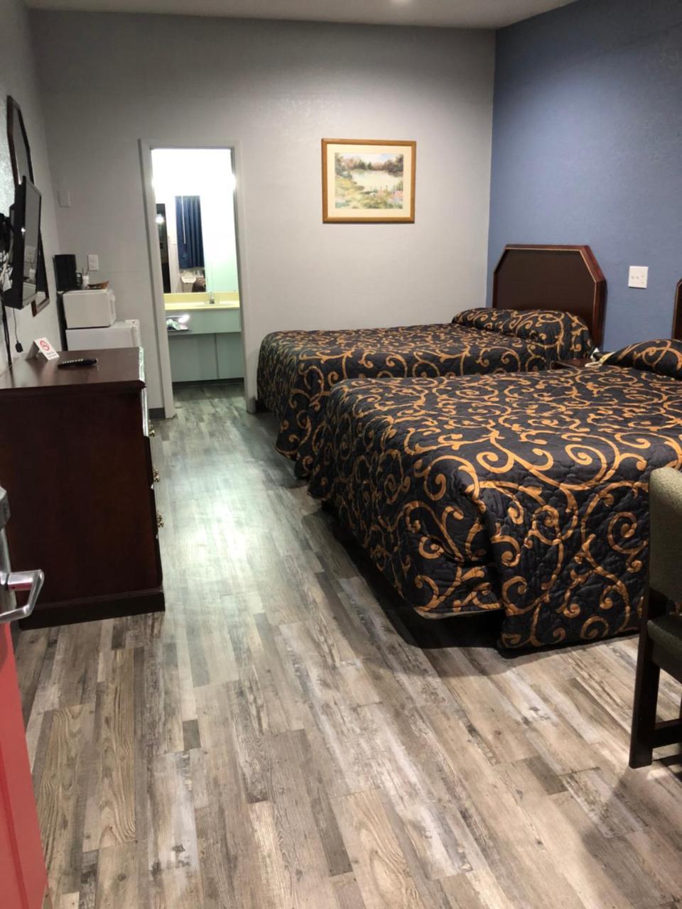 Delux Inn Cleburne Luaran gambar